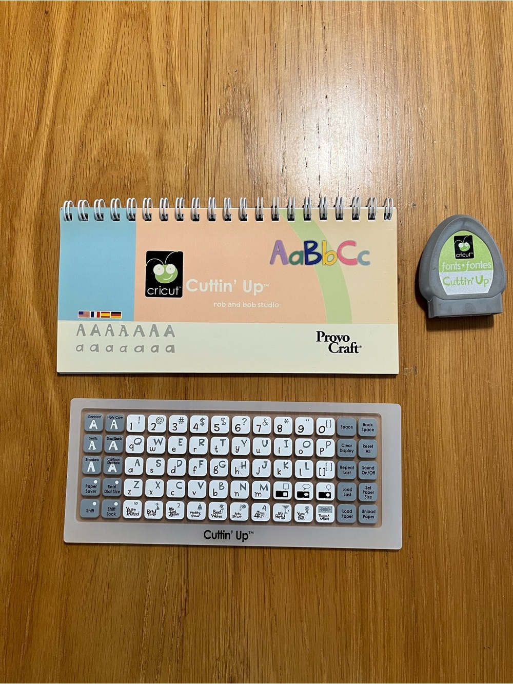 Cricut Cuttin' Up Accessory Set in White and Gray